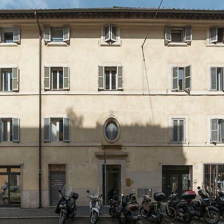 Colosseo & San Clemente Cozy Flat Рим Екстериор снимка