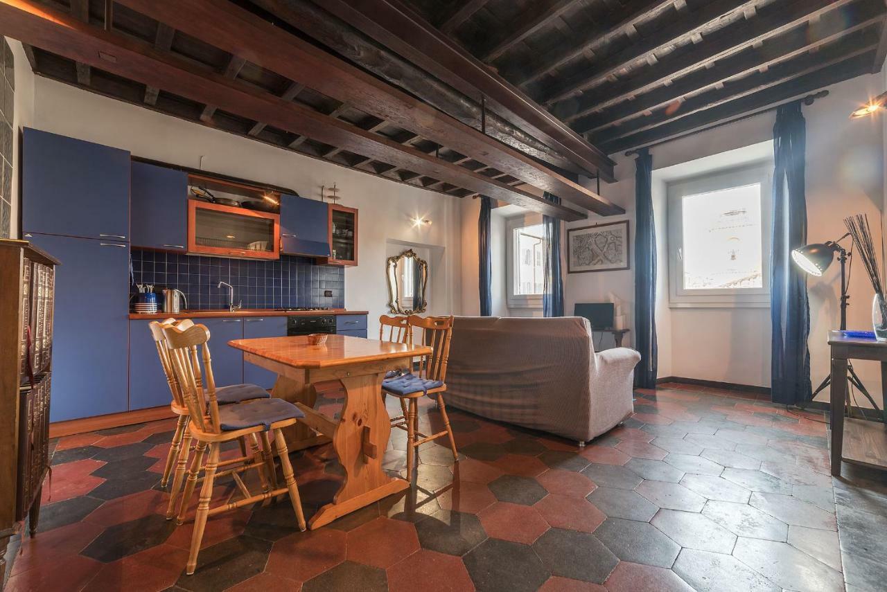 Colosseo & San Clemente Cozy Flat Рим Екстериор снимка