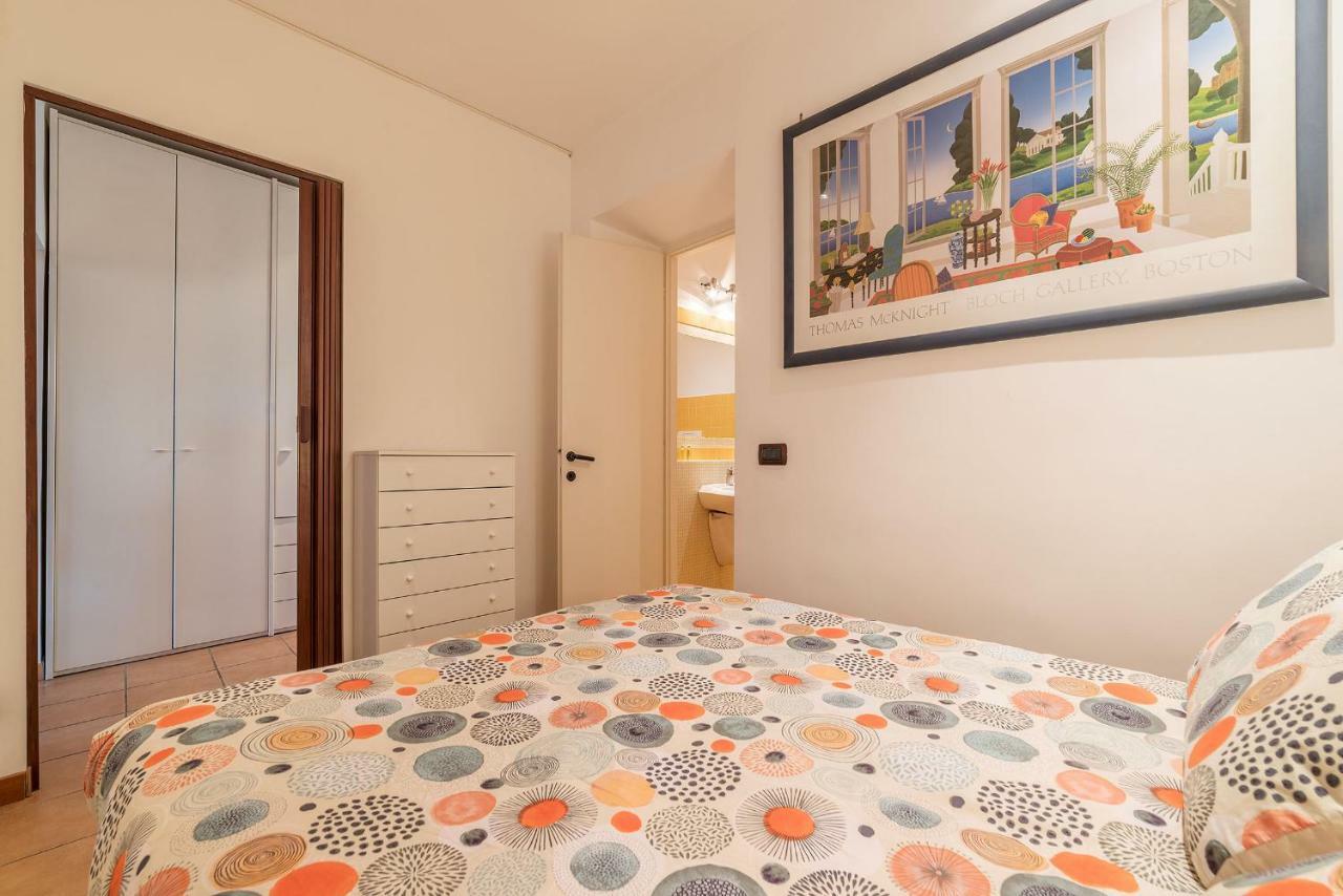 Colosseo & San Clemente Cozy Flat Рим Екстериор снимка
